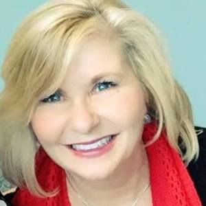 Meet your Posher, Gina